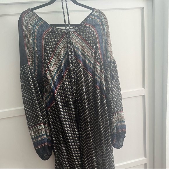 Doen 100% Silk Maxi Dress - Picture 5 of 10